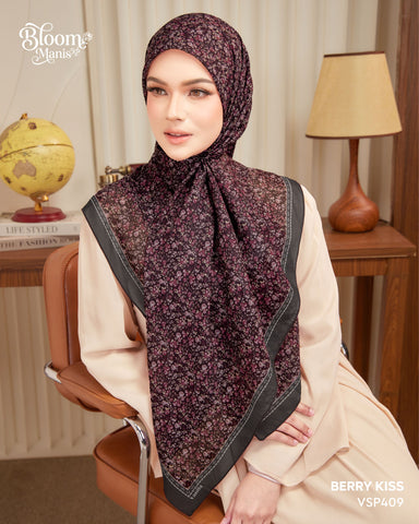 VANILA SCARVES BLOOM MANIS BERRY KISS (VSP409)