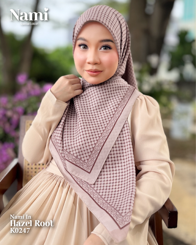 KEKABOO NAMI IN HAZEL ROOT (K0247)