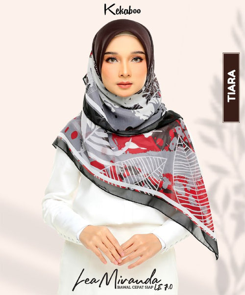 LEA MIRANDA TIARA
