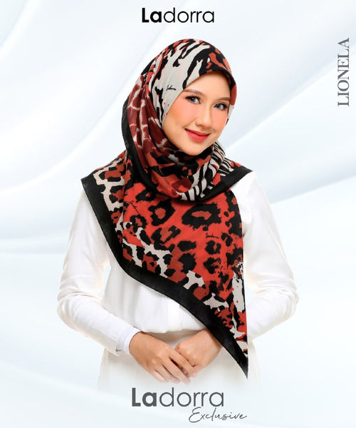 LADORRA EXCLUSIVE LIONELA