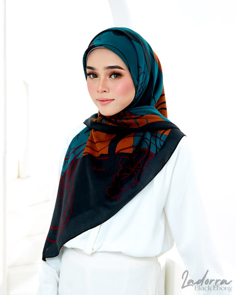 LADORRA BLACK EBONY GRACE
