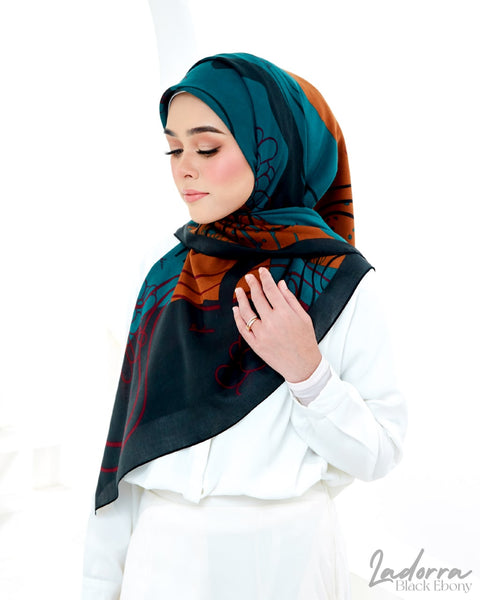 LADORRA BLACK EBONY GRACE