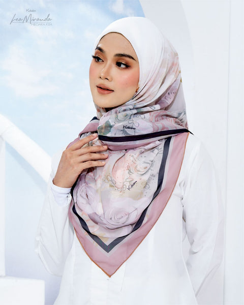 LEA MIRANDA NEGARA KITA COLLECTION IXORA