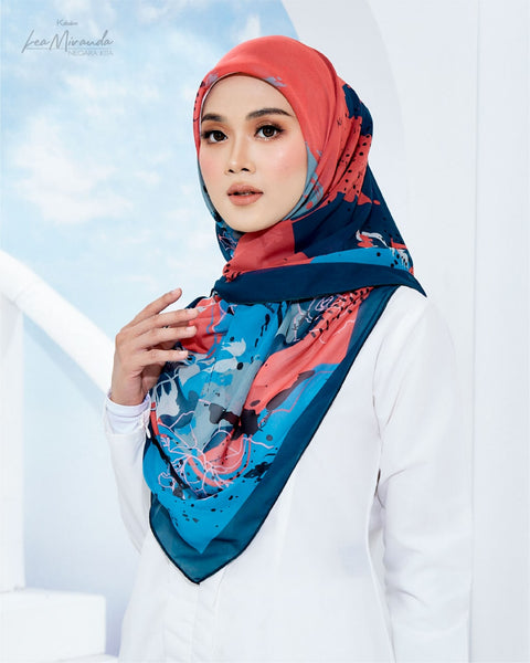 LEA MIRANDA NEGARA KITA COLLECTION FUCHSIA